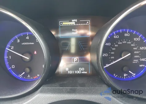 2017 Subaru Legacy 2.5I Limited z USA, uszkodzony, nr VIN 4S3BNAN67H3040938